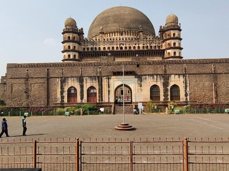 Gol Gumbaz